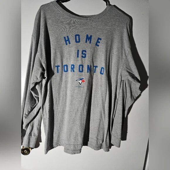 P/C "Home is Toronto" Blue Jays - Picture 4 of 4